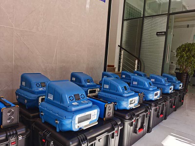 同心協(xié)力|疫情期間首批國產(chǎn)PF-300非甲烷總烴測試儀準備交付.jpg 同心協(xié)力|疫情期間首批國產(chǎn)PF-300非甲烷總烴測試儀準備交付.jpg